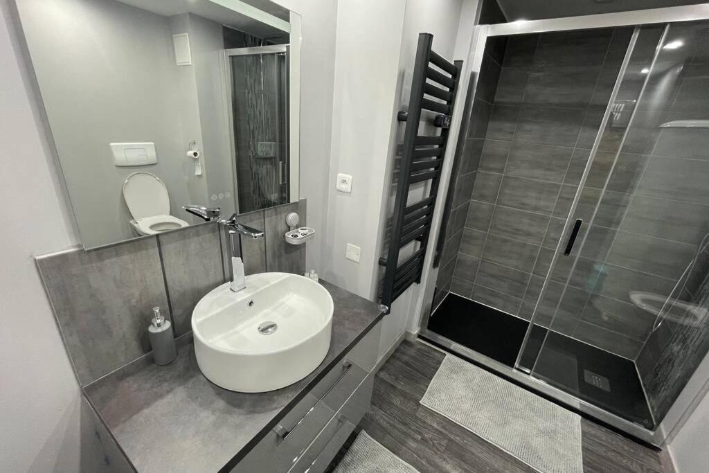 Appartement Cosy, Wifi Gratuit,5 Min De La Gare Boulogne-sur-Mer Dış mekan fotoğraf